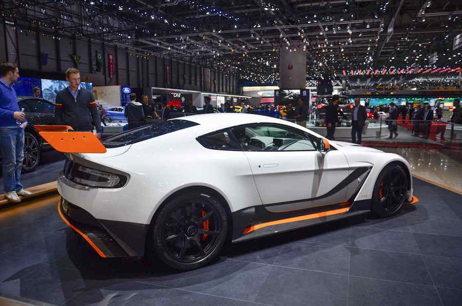 Aston_Martin_Vantage_GT3_05_Salone_Ginevra_2015