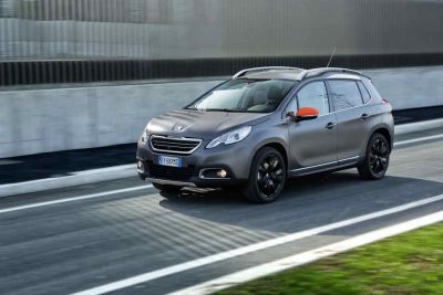 Peugeot-2008-Black-Matt-2