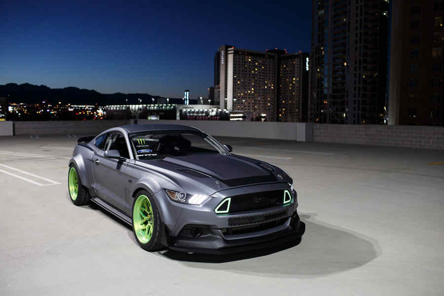 Ford-Mustang-RTR-2015-01