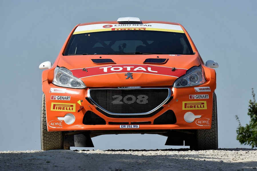 Peugeot-livrea-298-T16-Rally-San-Marino- posteriore