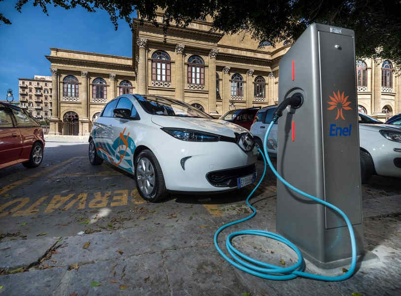 Renault-car-sharing-elettrico-Palermo-8