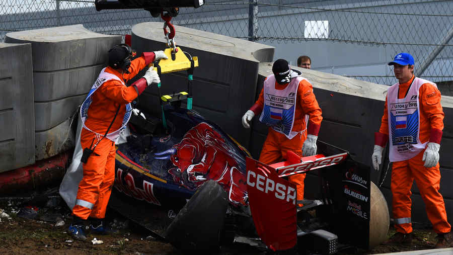 f1-russia-incidente-toro-rosso-sainz