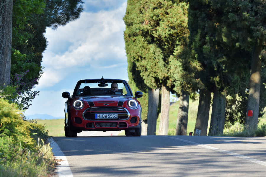 Mini-John-Cooper-Works-Cabrio-3