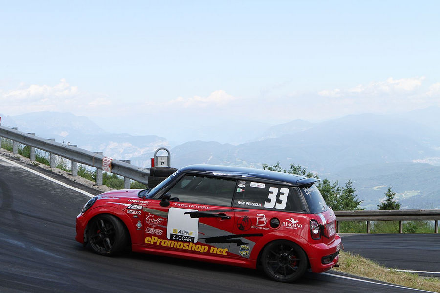 Ivan Pezzolla Mini Cooper W # 33