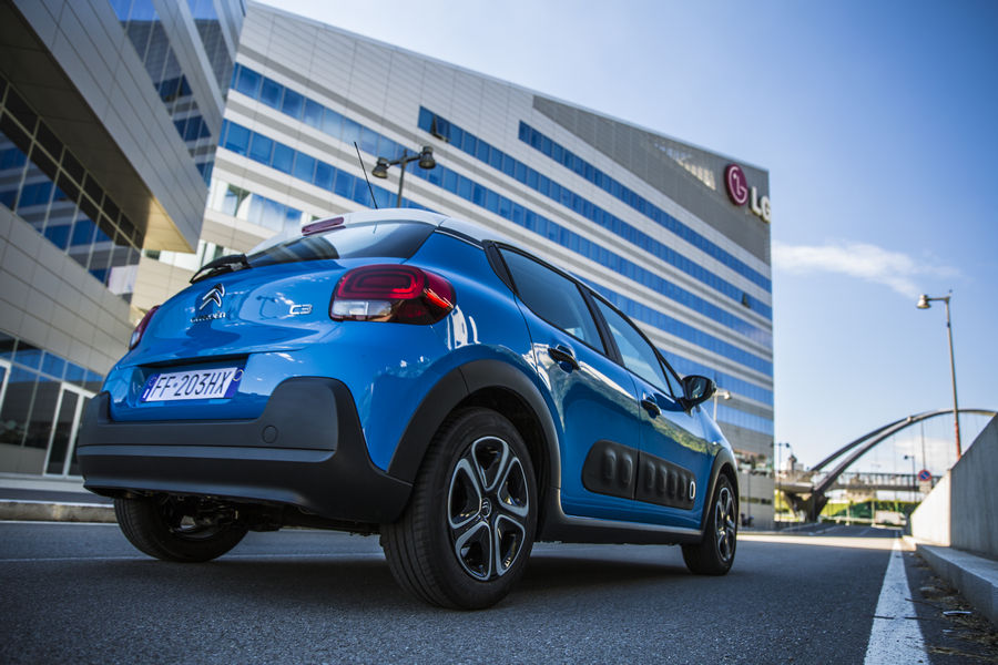 nuova-citroen-c3-facebook-16