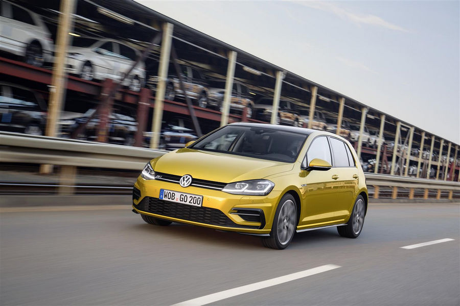 nuova-volkswagen-golf-2017-14