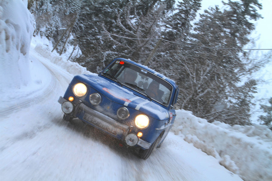 renault-8-gordini-rally-historique-montecarlo-11