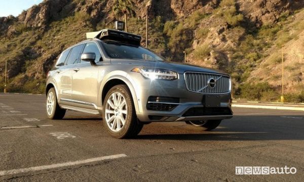 Volvo XC90 Uber guida autonoma test guida autonoma Italia