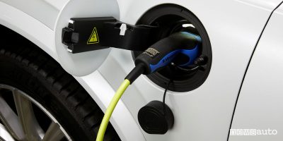 Volvo S60 addio diesel