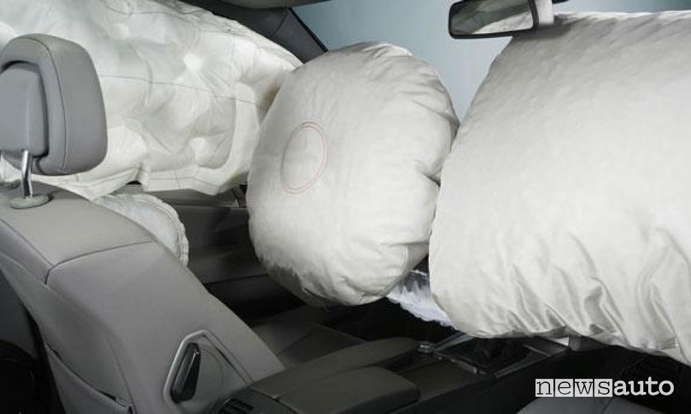 richiami auto agli airbag più frequenti