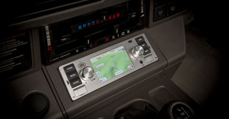 Navigatore sulle auto storiche Land Rover
