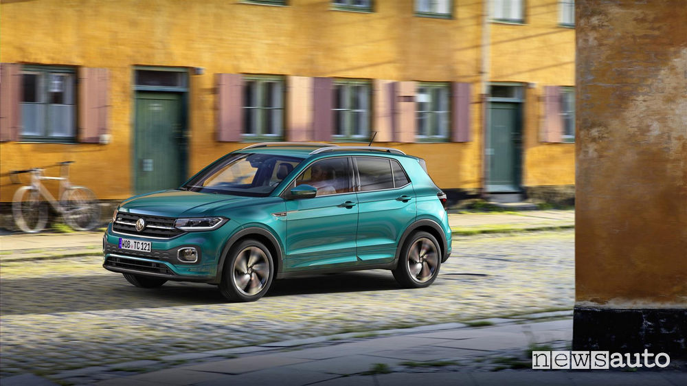 Volkswagen_T_Cross 2019, vista di profilo