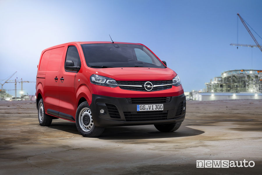 Opel Vivaro 2019, vista di profilo