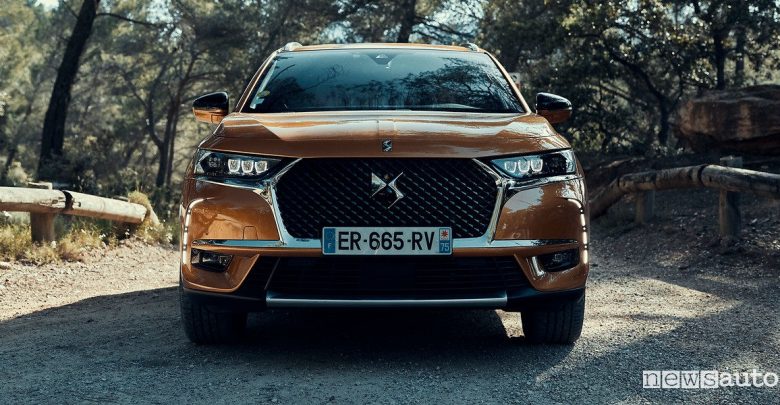 DS 7 Crossback, nuovi motori benzina e diesel