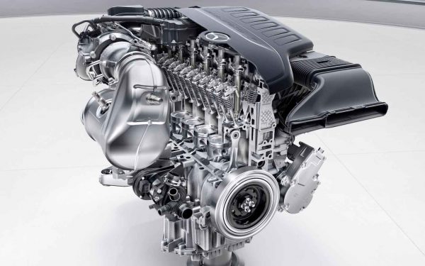 Motore-6-cilindri-in-linea-Mercedes-m256