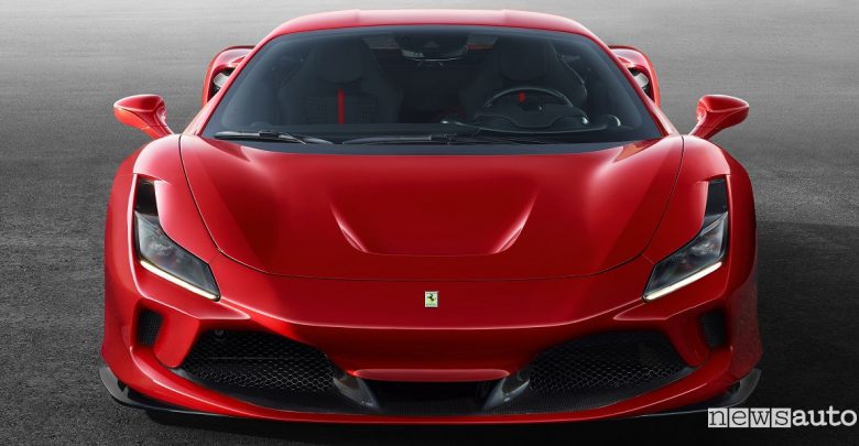 Ferrari F8 Tributo V8, supercar Ginevra 2019