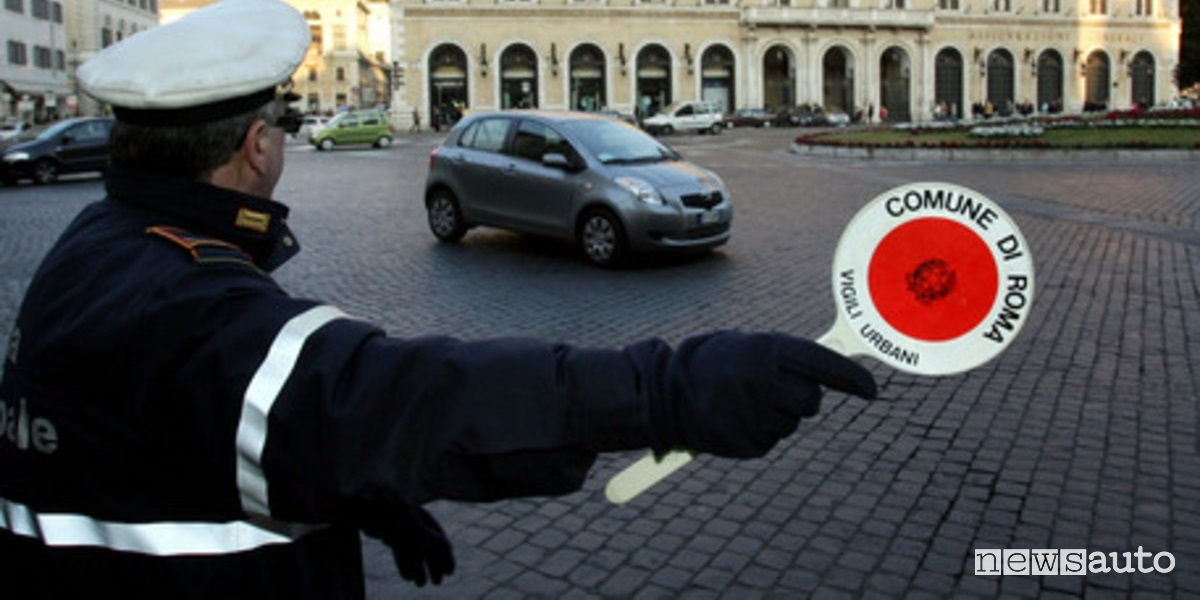 Blocco traffico Roma 10 febbraio