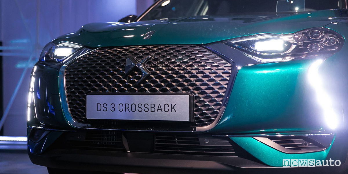 DS 3 Crossback tour roadshow