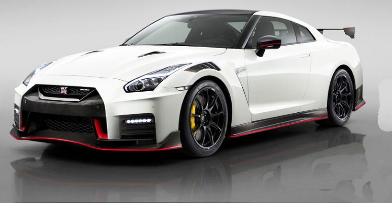 Nissan_GT-R-Nismo-2020