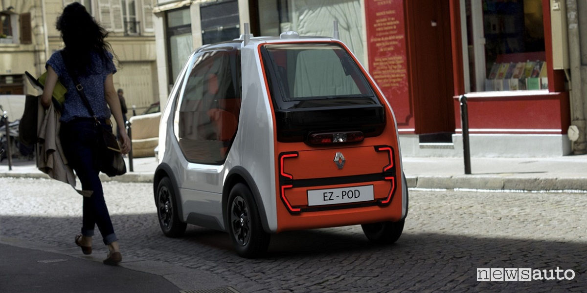 Renault EZ POD auto robot a guida autonoma