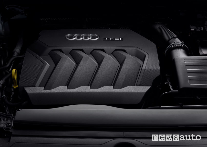 Audi Q3 Sportback vano motore benzina 2.0 TFSI