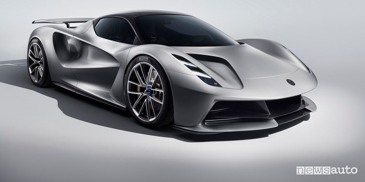 Lotus Evija hypercar elettrica