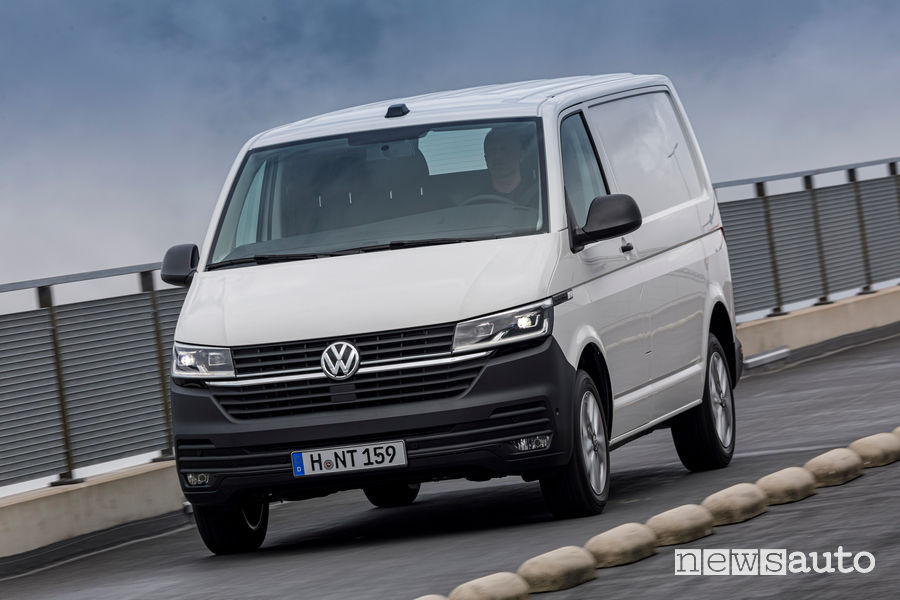 Volkswagen Bulli 6.1 Transporter mascherina anteriore
