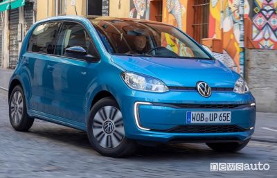 Cerchi in lega, luci di posizione a led Volkswagen e-up! 2020 blu
