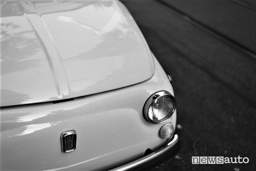 Fiat 500 B del 1948 nella Dolce Vita di Federico Fellini