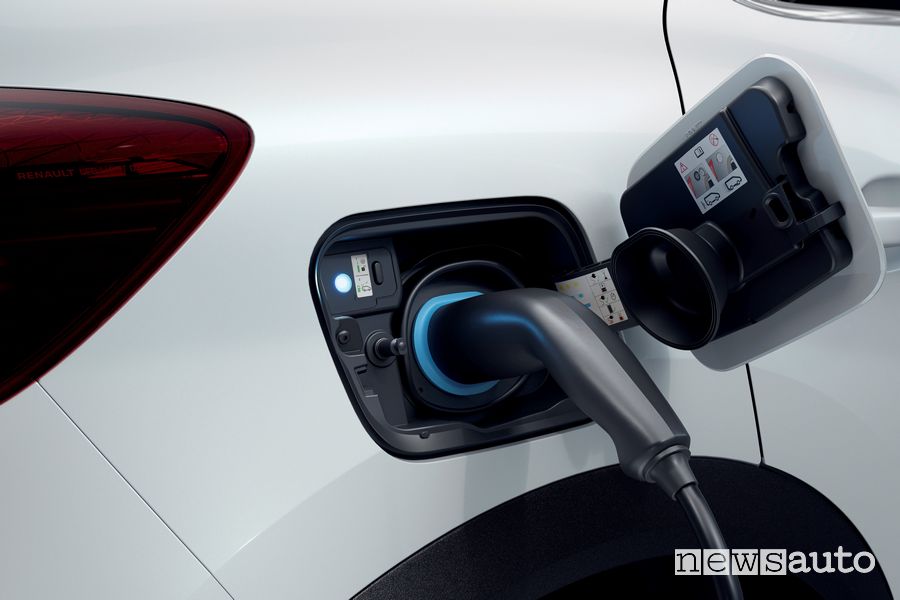 Presa di ricarica Renault Captur E-TECH Plug-in