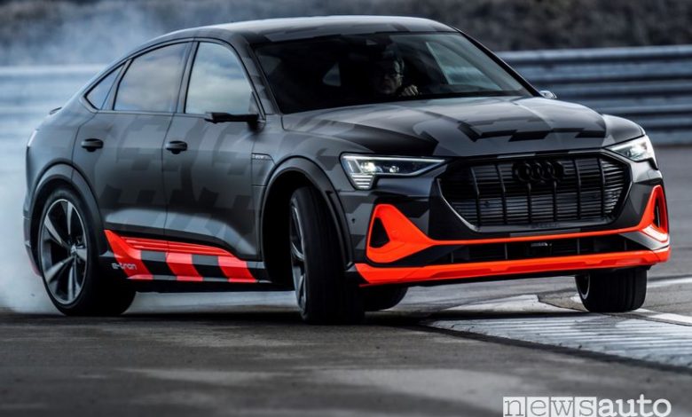Audi e-tron S Sportback in drift
