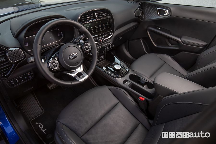 Abitacolo Kia e-Soul elettrica EV