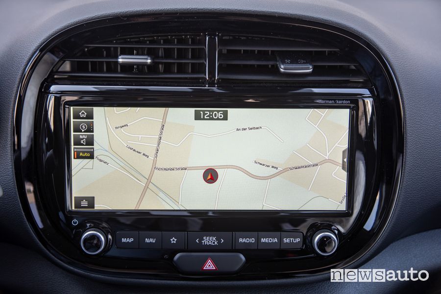 Navigatore touch screen 10,25" Kia e-Soul elettrica EV