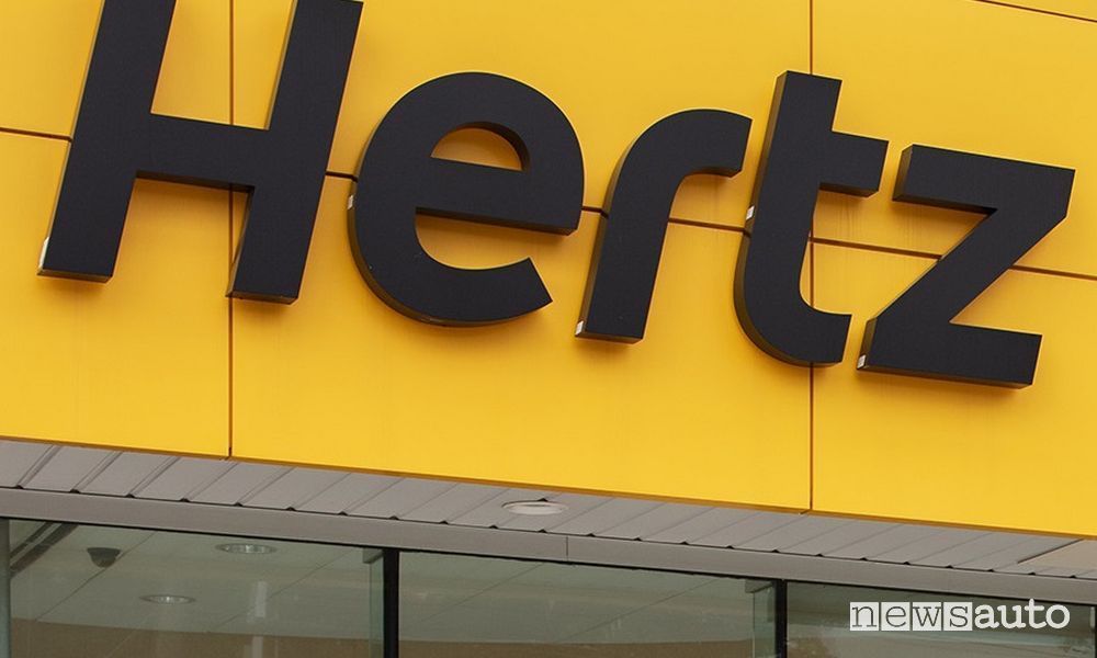 Hertz in crisi economica debito con i creditori