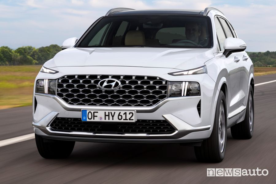 Vista anteriore Hyundai Santa Fe