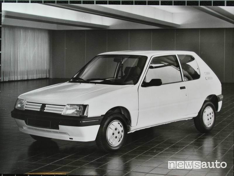 Peugeot 205 Électrique versione commerciale a tre porte