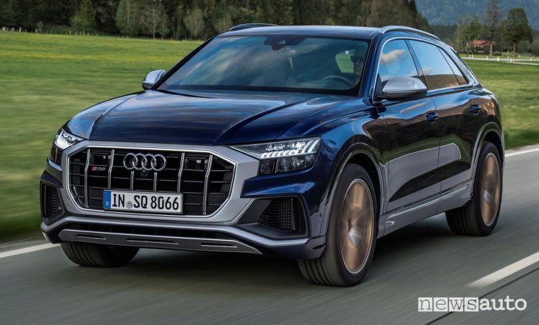 Vista anteriore Audi SQ8 TFSI