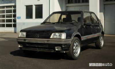 Peugeot 205 GTI da restaurare