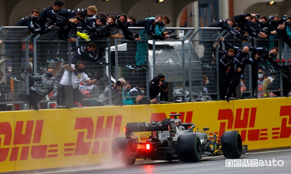 F1 Gp Turchia, Hamilton Campione del Mondo per la 7^ volta