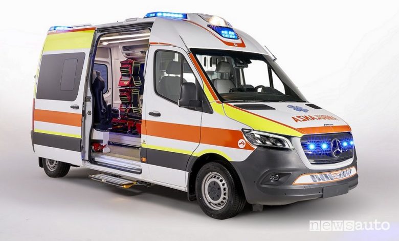 Ambulanza Mercedes-Benz Sprinter con allestimento Olmedo