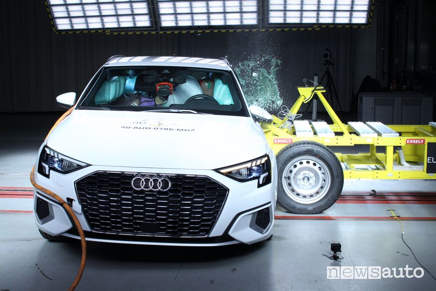 5 stelle per l'Audi A3 nei crash test Euro NCAP