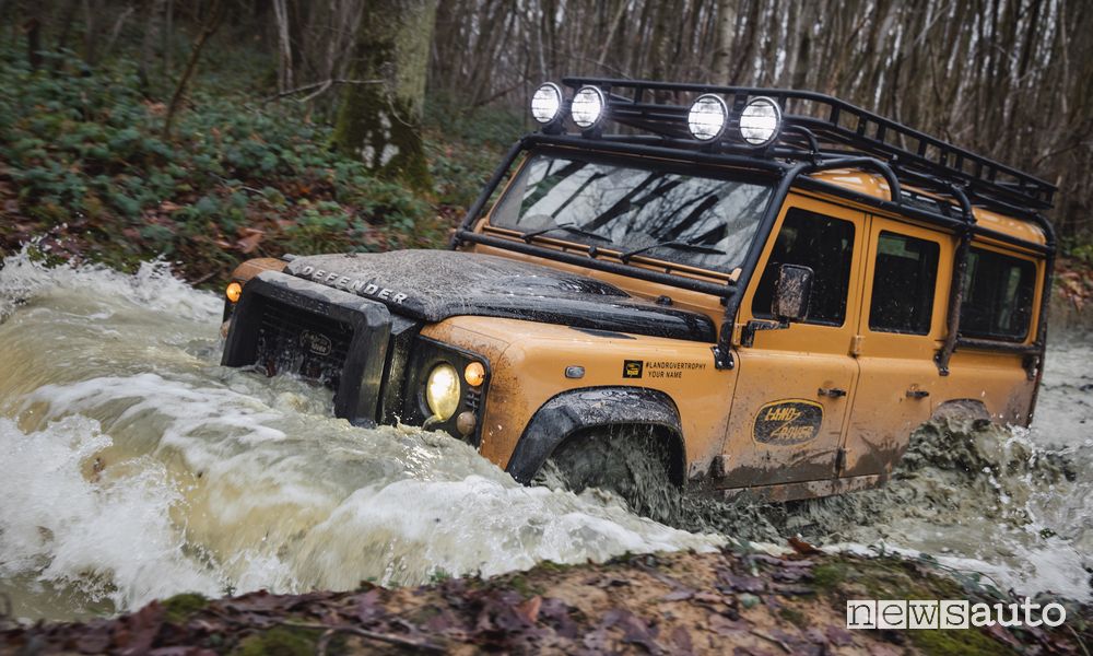 Guado Land Rover Defender Works V8 Trophy