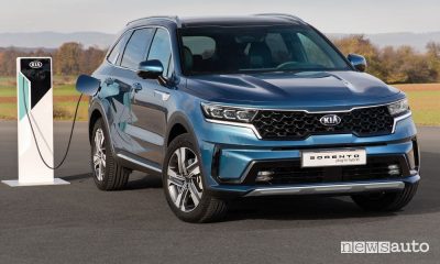 Kia Sorento Plug-in Hybrid in ricarica