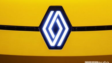 Nuovo logo Renault losanga