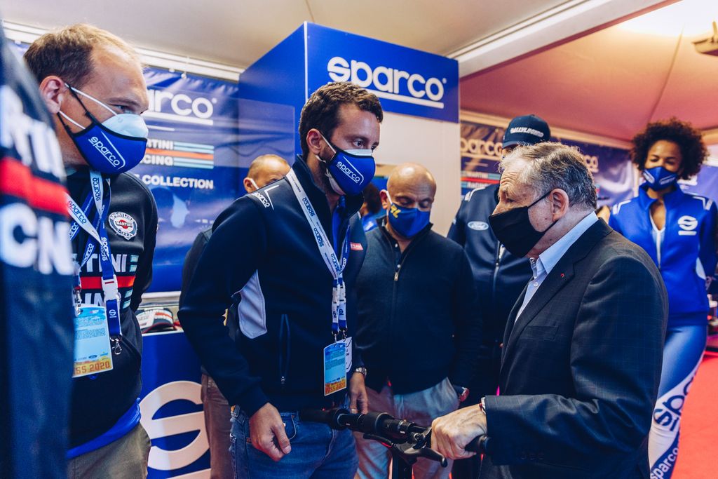 Niccolò Bellazzini, brand manager di Sparco, nella foto con Jean Todt presidente FIA