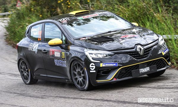 Rally Targa Florio 2021, vittoria Škoda, ritiro per Andreucci con Renault