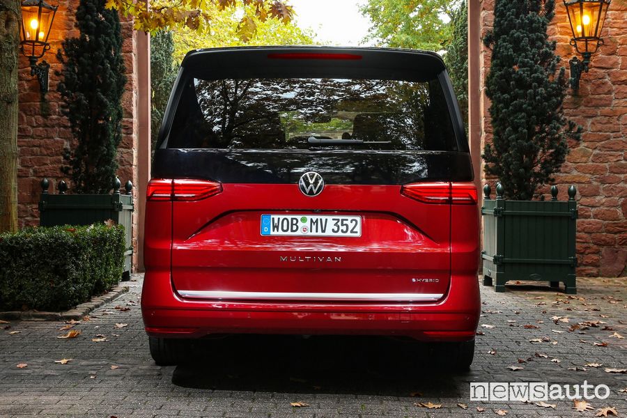 Portellone posteriore Volkswagen Multivan eHybrid ibrido plug-in