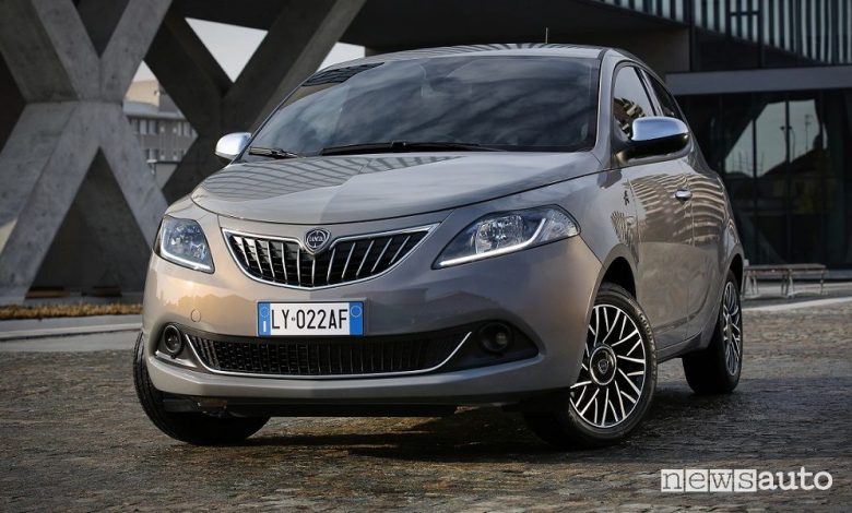 Lancia Ypsilon Alberta Ferretti, caratteristiche e prezzo