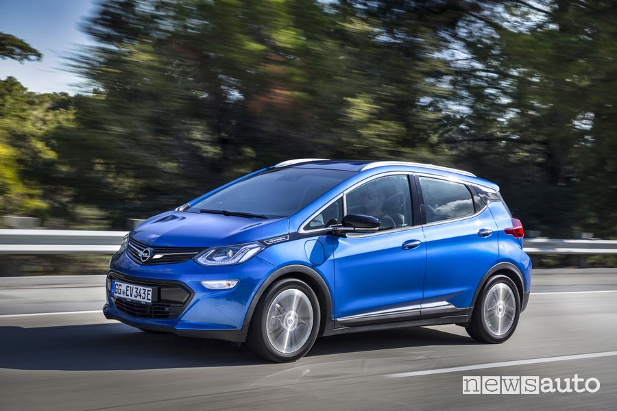 Opel Ampera-e elettrica