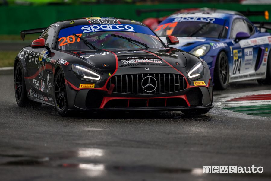 Marchetti-Scherpen su Mercedes GT4 vincitori in Classe GT4 Monza 2022
